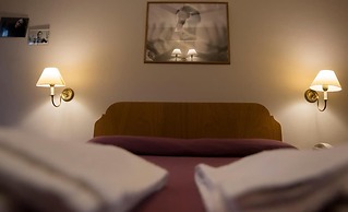 Hotel de Cine Las Golondrinas