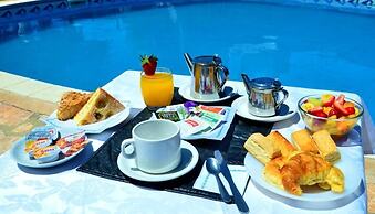 Valle del Sol Hotel
