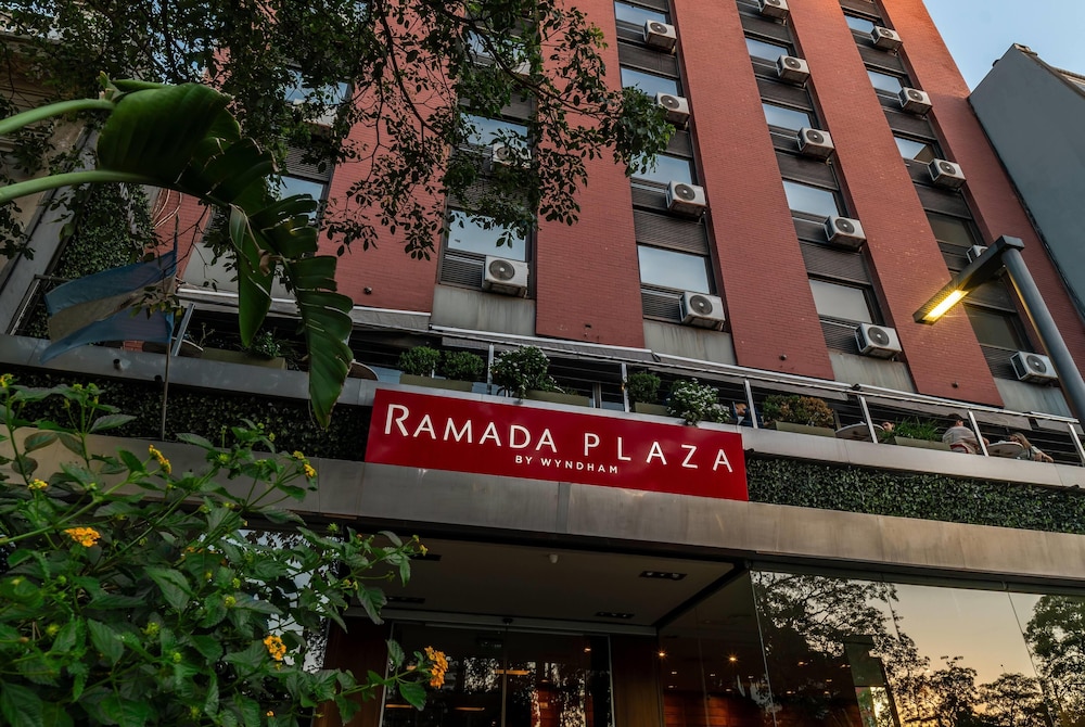 Ramada Plaza by Wyndham Tucuman