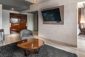 Ramada Plaza by Wyndham Tucuman