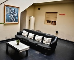 Casi Guemes Hotel