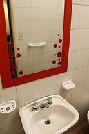 Casi Guemes Hotel