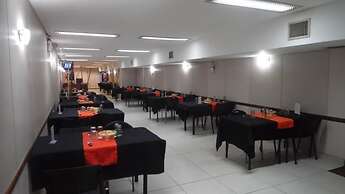 Hotel Adrazi