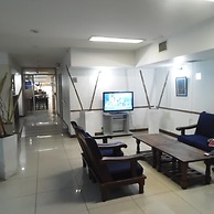 Hotel Adrazi