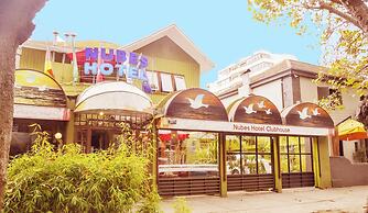 Nubes Hotel