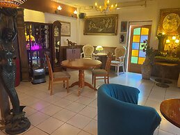Nubes Hotel