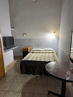 Hotel Morales Inn
