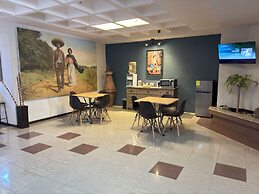 Enterprise Inn Plaza