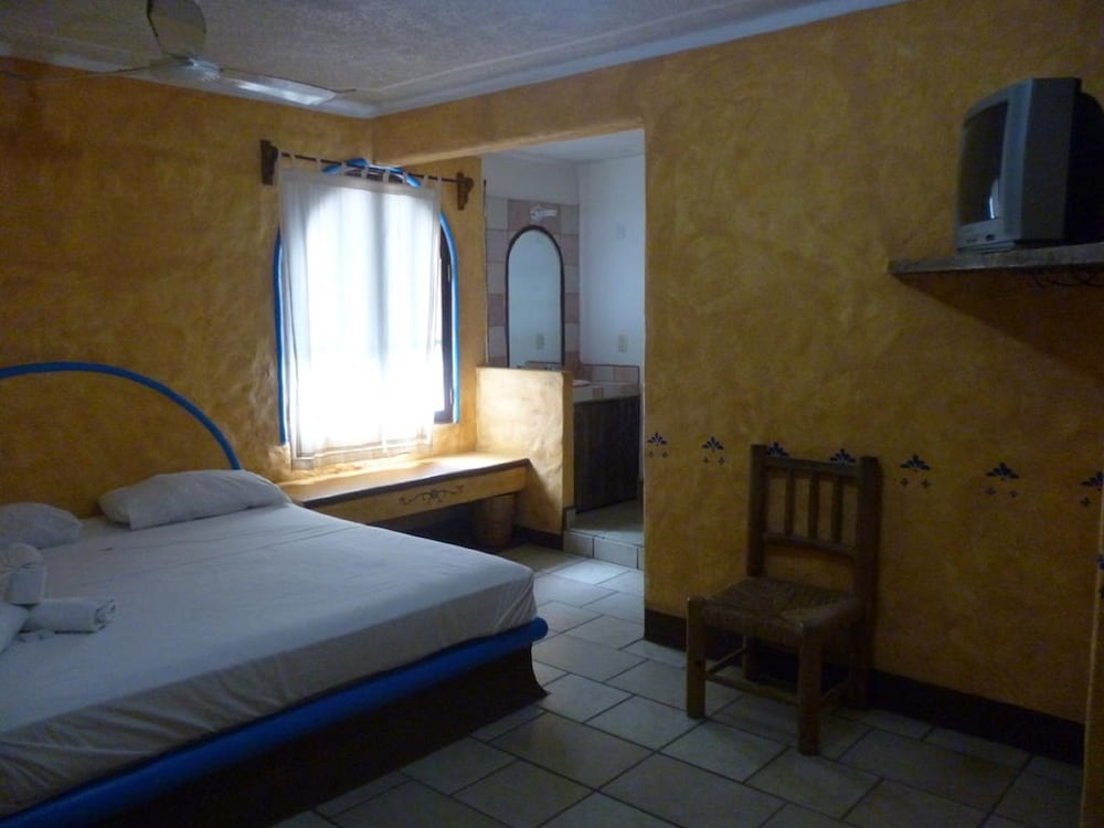 Casa Vieja