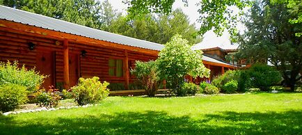 Rio Dorado Lodge