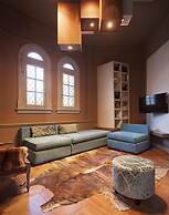Ambit Boulevard Hotel Boutique