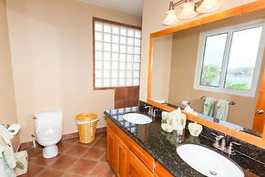 Coral Vista 5
