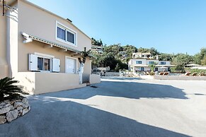 Anita Village