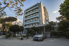 Hotel New Zanarini