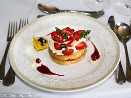 Crover House Hotel