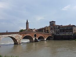 Relais A Ponte Pietra