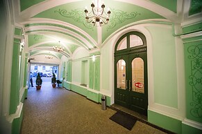 Vintage Hotel