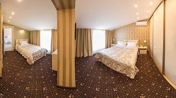 Vintage Hotel