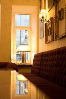 Vintage Hotel
