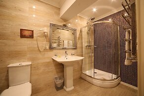 Vintage Hotel