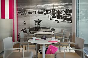 Embassy Hotel & SPA