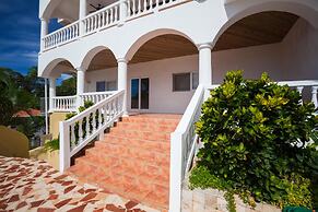 Villa Tranquila