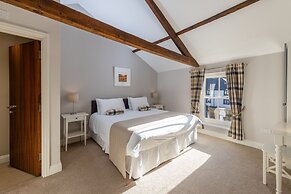Scotch Arms Mews