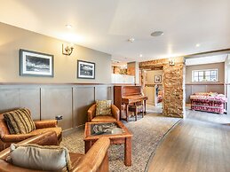Scotch Arms Mews