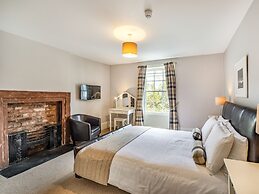 Scotch Arms Mews