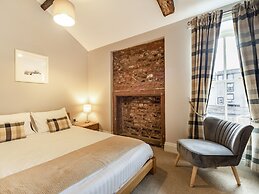 Scotch Arms Mews