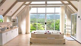 Whales Way Ocean Retreat