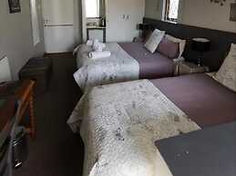 Sunbird Guest House