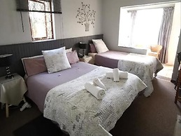 Sunbird Guest House