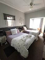 Sunbird Guest House