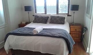 Leeuwenzee Guest House