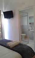Leeuwenzee Guest House