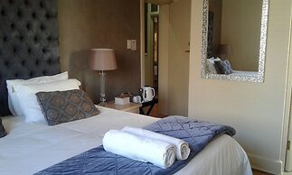 Leeuwenzee Guest House