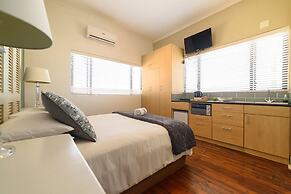 Leeuwenzee Guest House