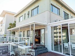 Leeuwenzee Guest House