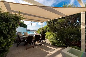 270 Oia's View