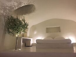 270 Oia's View