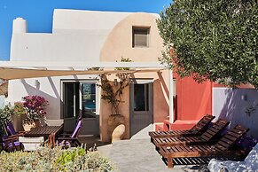 270 Oia's View