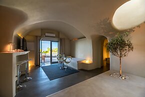 270 Oia's View