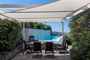 270 Oia's View