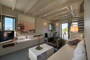 270 Oia's View