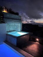 270 Oia's View