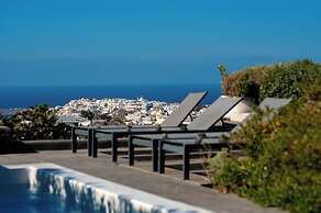 270 Oia's View