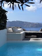 270 Oia's View