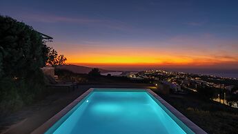 270 Oia's View