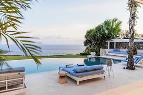 The Ungasan Clifftop Resort